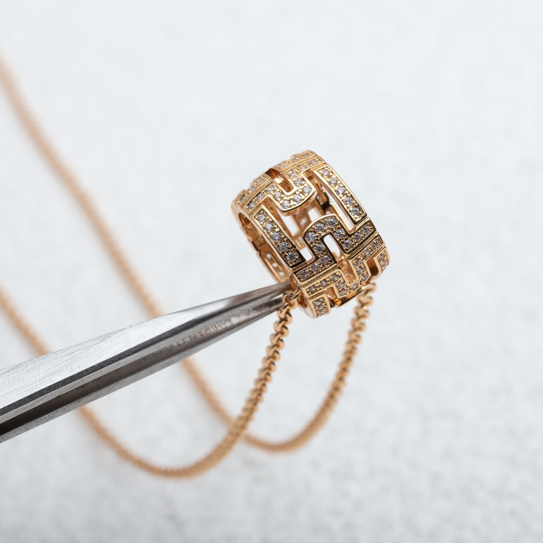 [Shinejoy]PARENTESI NECKLACE PINK GOLD DIAMOND