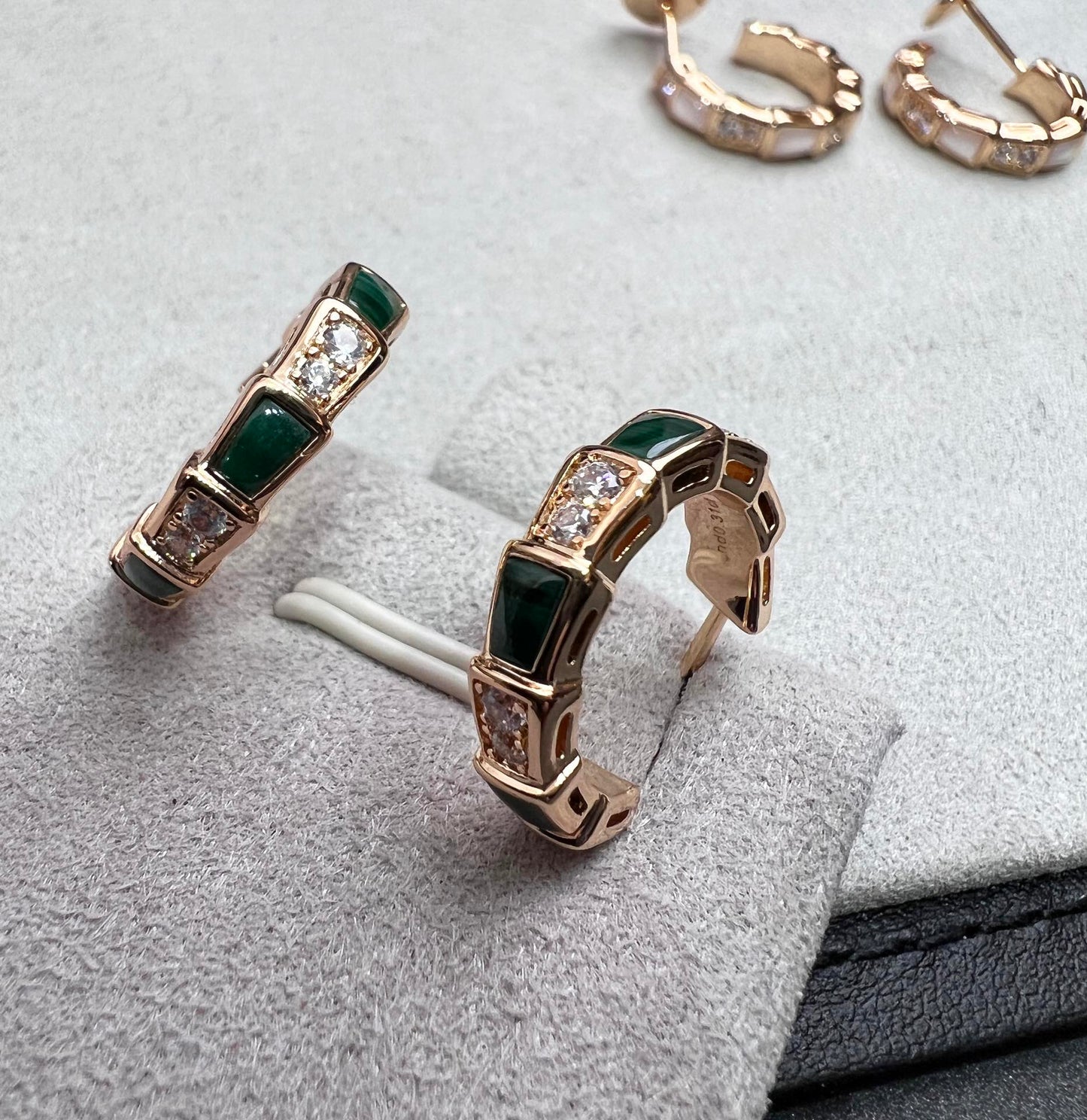 [Shinejoy]SERPENTI MALACHITE PINK GOLD EARRINGS