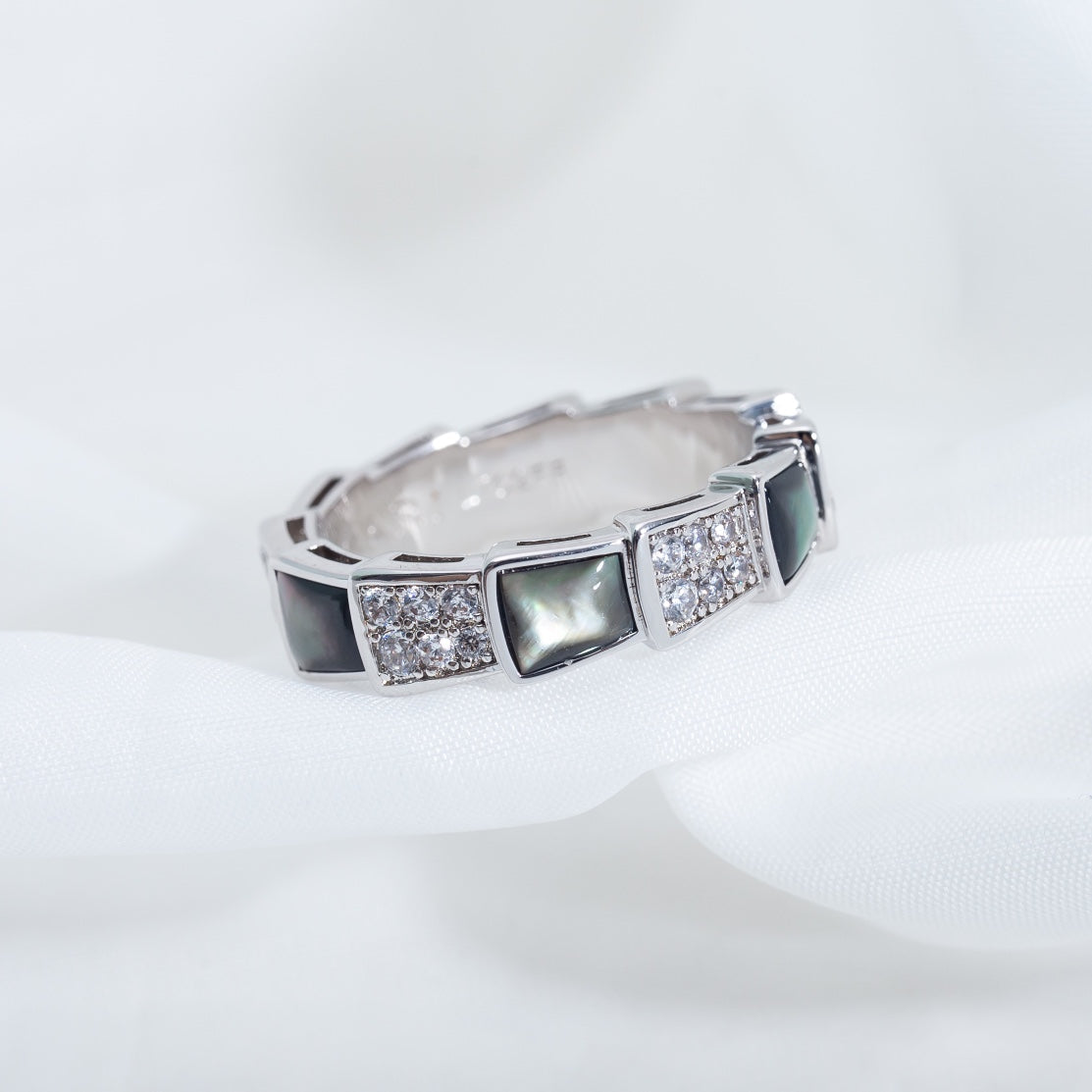 [Shinejoy]SERPENTI RING SILVER DIAMOND BLACK MOP 4MM