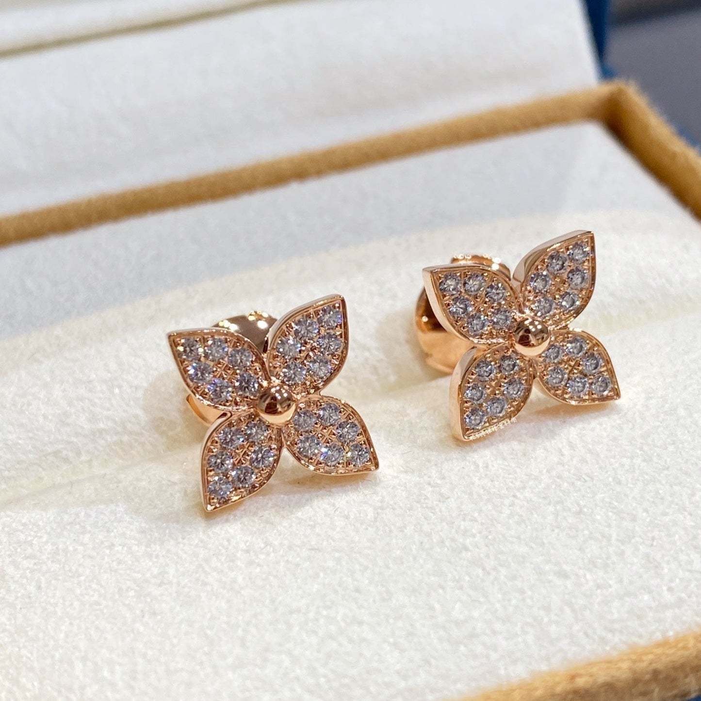 [Shinejoy]STAR DIAMOND EARRINGS