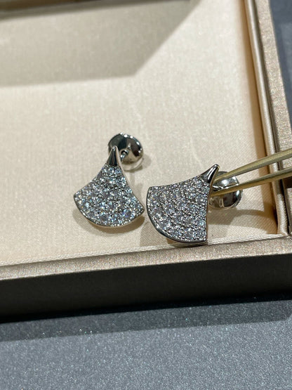 [Shinejoy]DREAM STUD EARRINGS DIAMOND