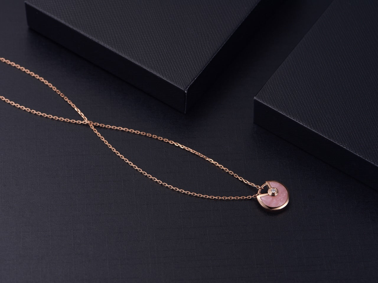 [Shinejoy]AMULETTE ROSE GOLD PINK MOP NECKLACE