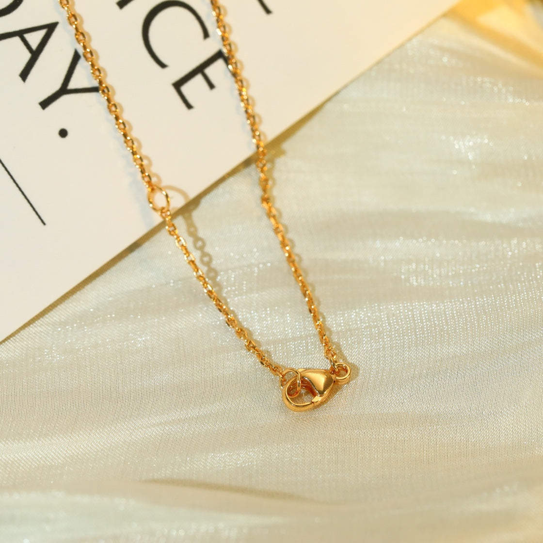 [Shinejoy]VOLT SILVER DIAMOND PEDANT NECKLACE