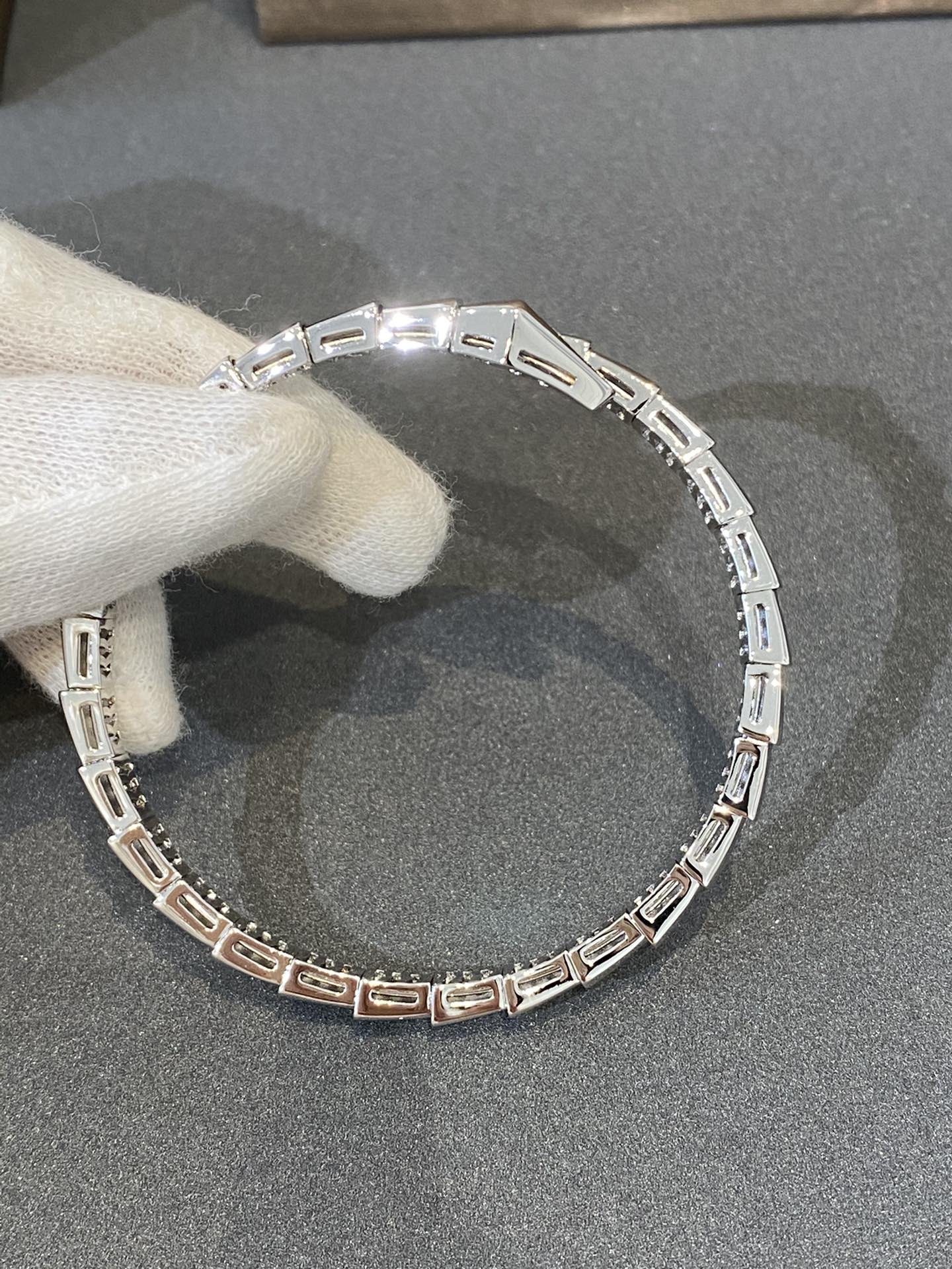 [Shinejoy]SERPENTI BRACELET DIAMONDS SILVER