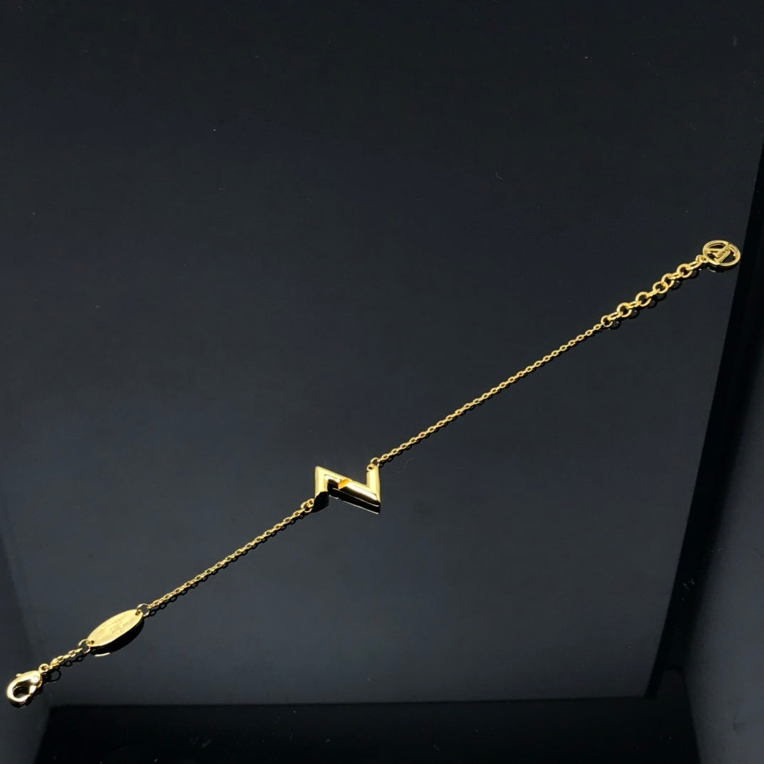[Shinejoy]VOLT LV LOGO BRACELET