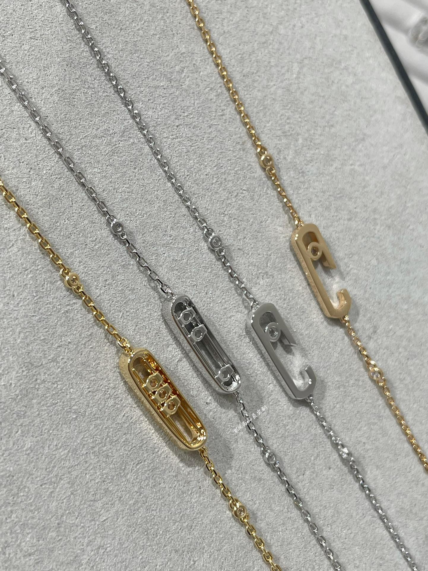 [Shinejoy]BABY MOVE DIAMOND BRACELET