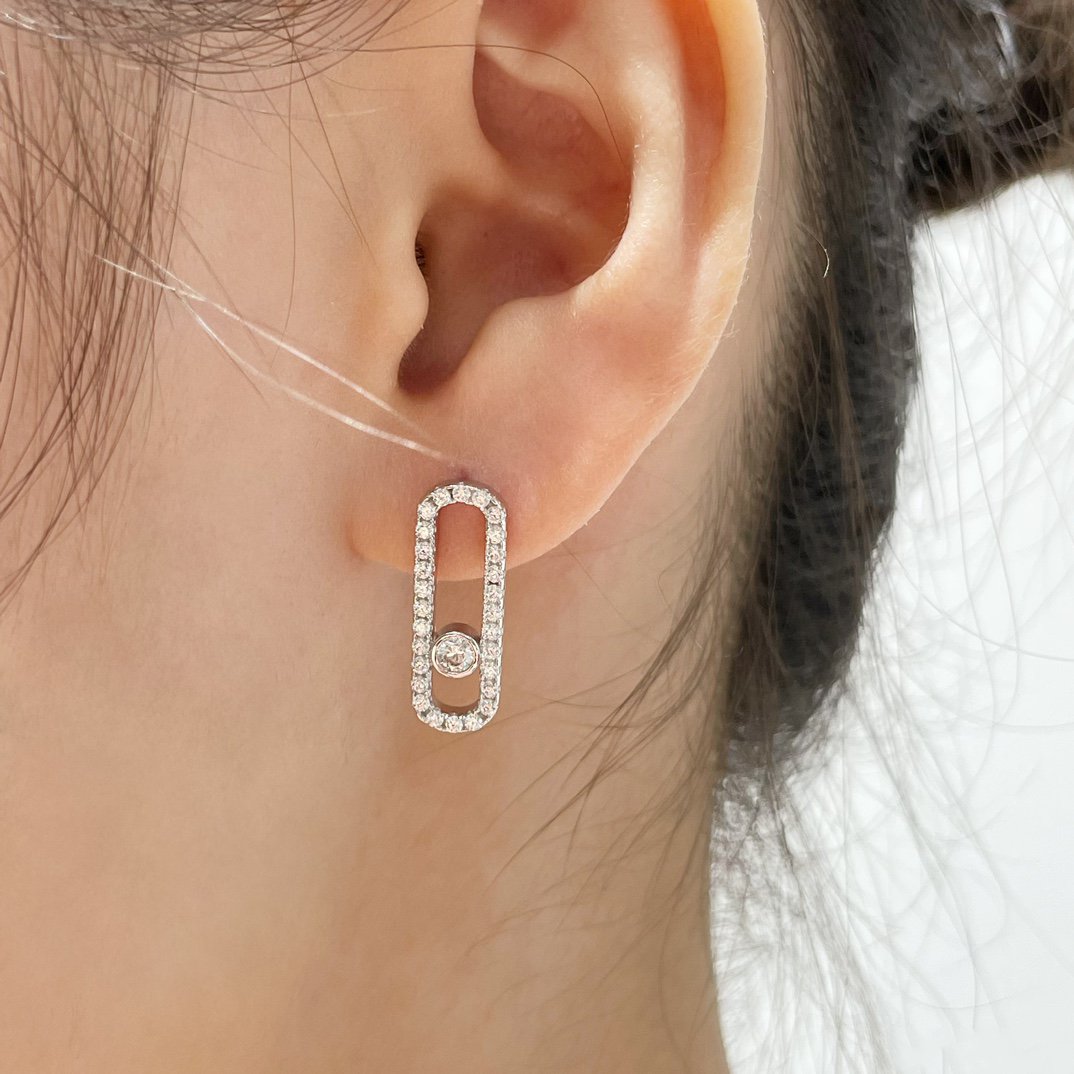 [Shinejoy]MOVE UNO STUD DIAMOND PAVED EARRINGS