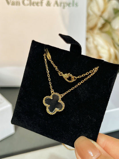 [Shinejoy]CLOVER ROCK CRYSTAL ROSE GOLD NECKLACE