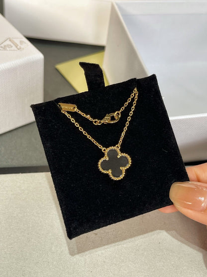 [Shinejoy]CLOVER ROCK CRYSTAL ROSE GOLD NECKLACE