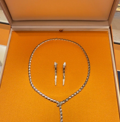 [Shinejoy]NEW！SERPENT DIAMOND NECKLACE