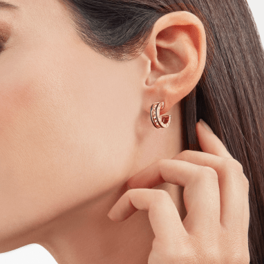 [Shinejoy]ZERO 1 ROCK PINK GOLD EARRINGS WITH STUDDED SPIRAL AND BLACK CERAMIC
