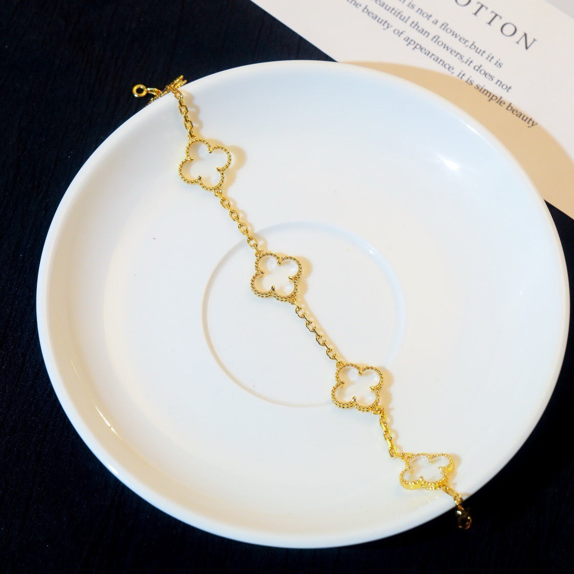 [⭐Shinejoy]CLOVER 5 MOTIF ROCK CRYSTAL BRACELET