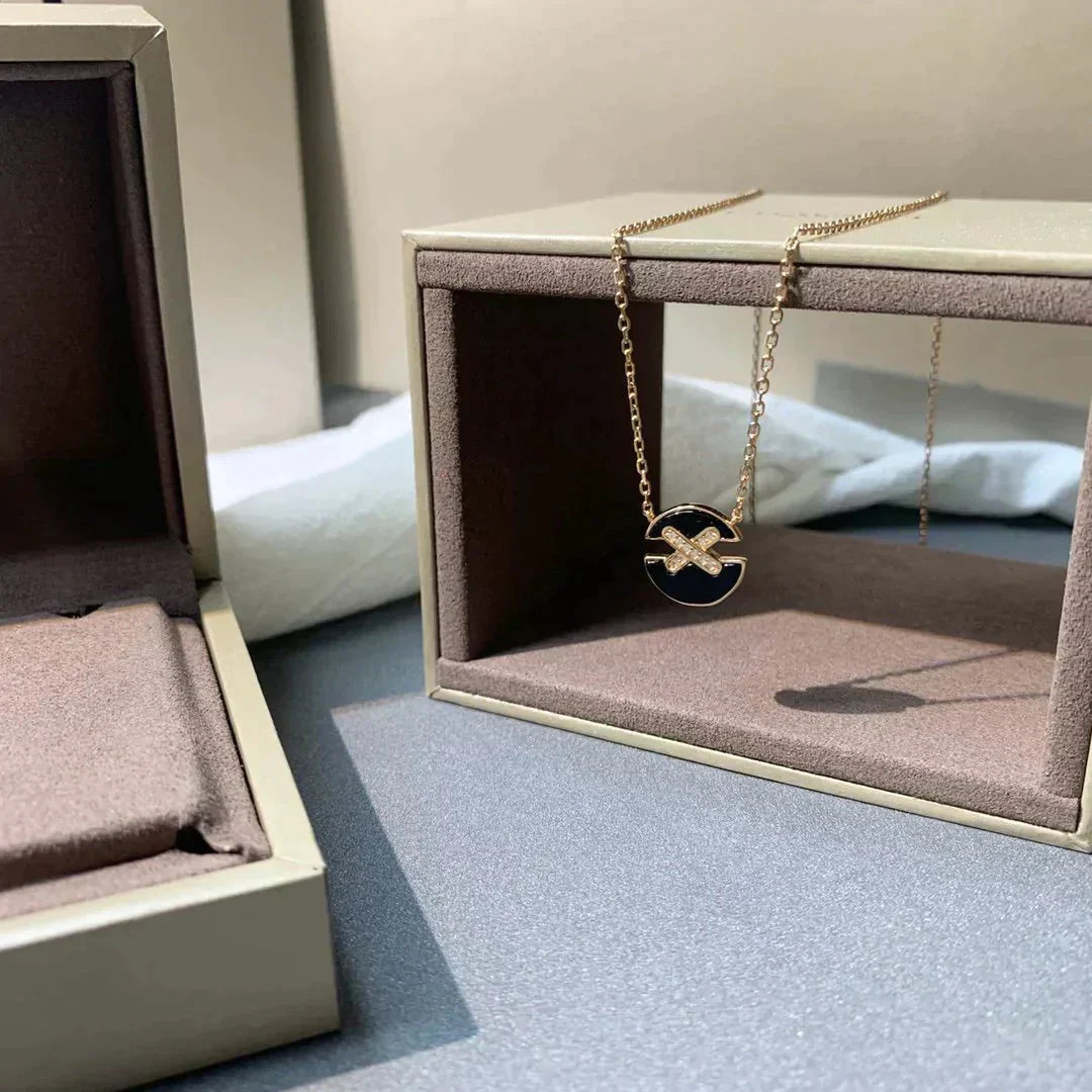 [Shinejoy]JEUX DE ROSE GOLD DIAMOND NECKLACE