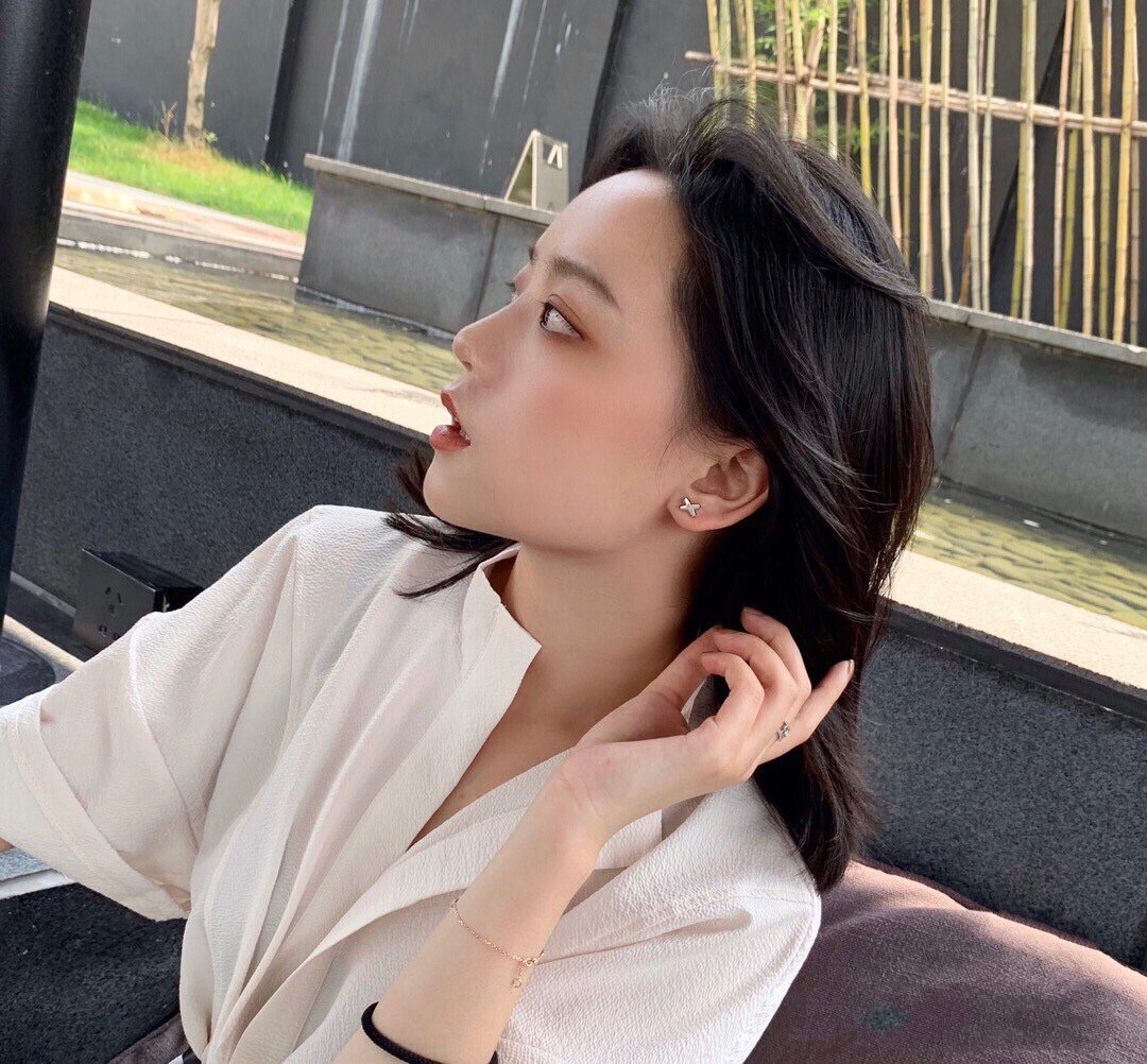 [Shinejoy]JEUX DE WHITE MOP ROSE GOLD DIAMOND EARRINGS