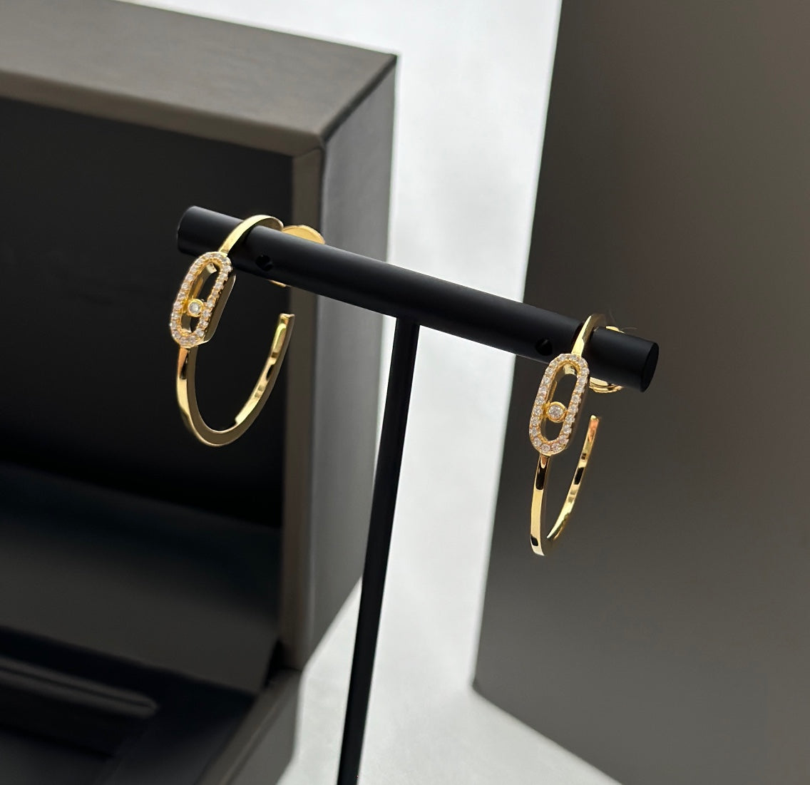 [Shinejoy]CREOLES MOVE UNO PM DIAMOND EARRINGS
