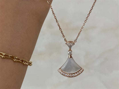 [Shinejoy]DREAM NECKLACE MOP PINK GOLD DIAMOND