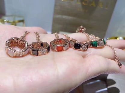[Shinejoy]SERPENTI PEDANT DIAMOND NECKLACE