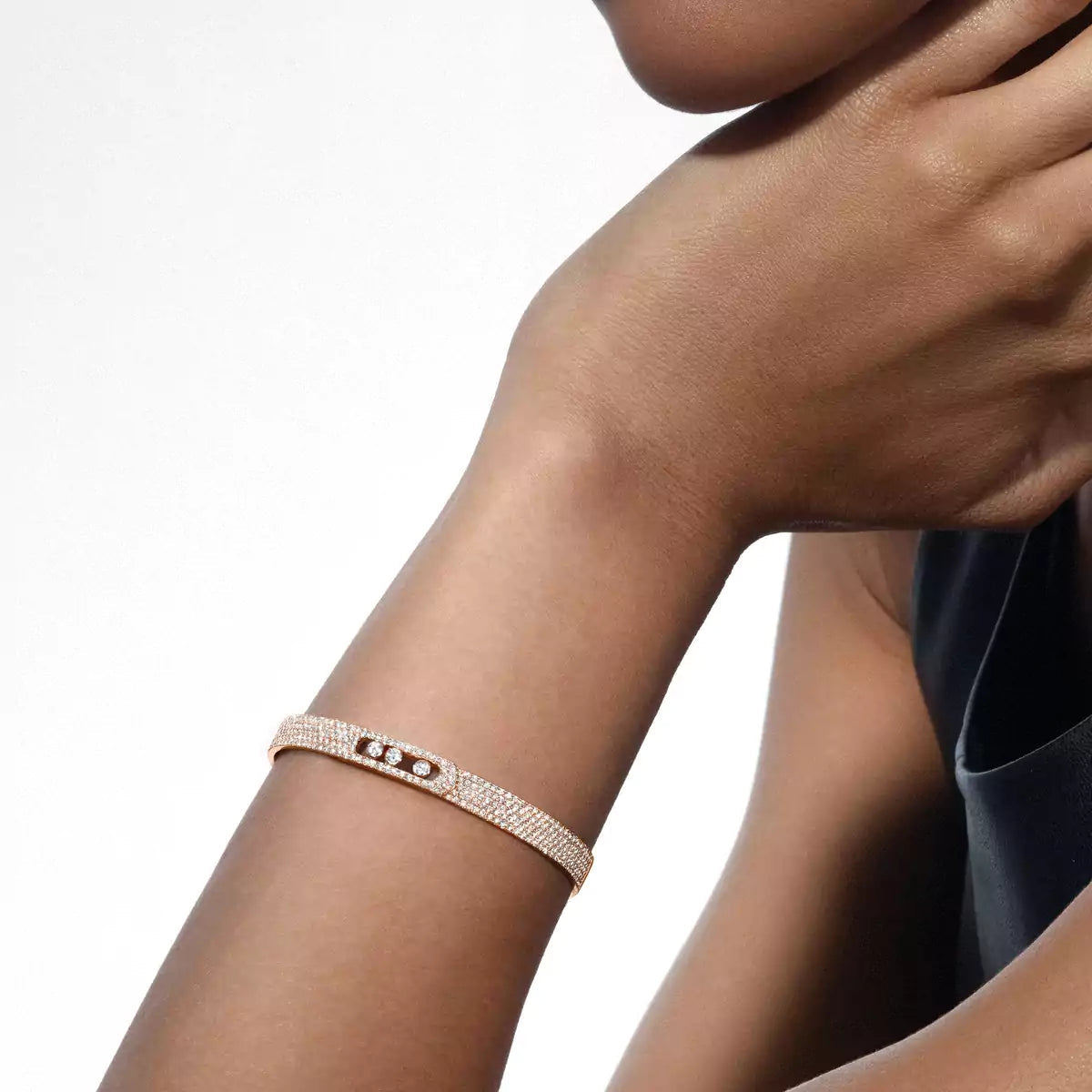[Shinejoy]Move Noa Full Pavé Diamond Bangle Bracelet