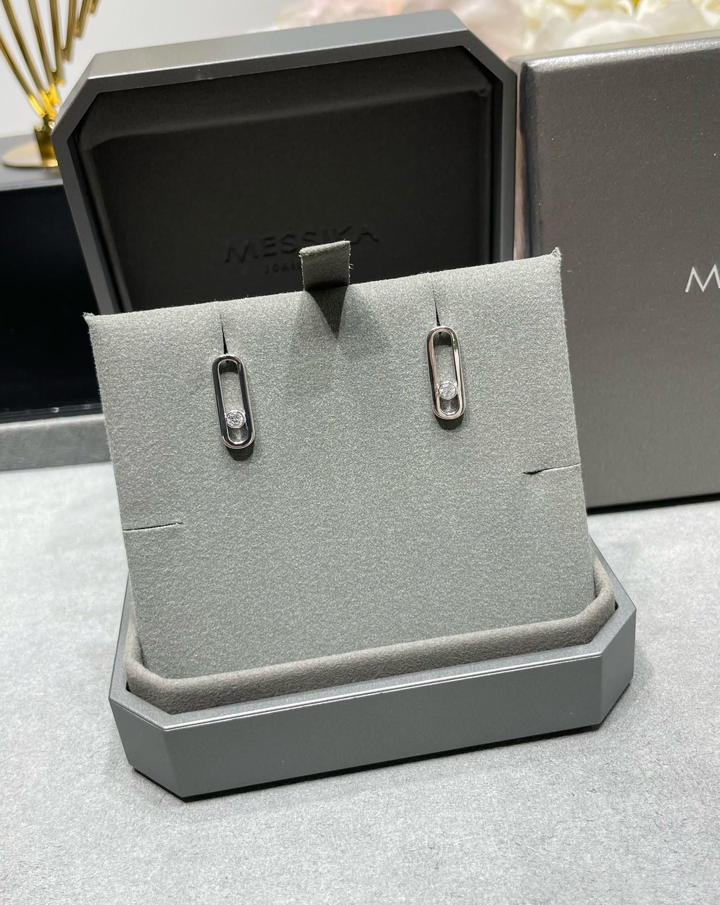 [Shinejoy]MOVE UNO SMALL 1 DIAMOND EARRINGS