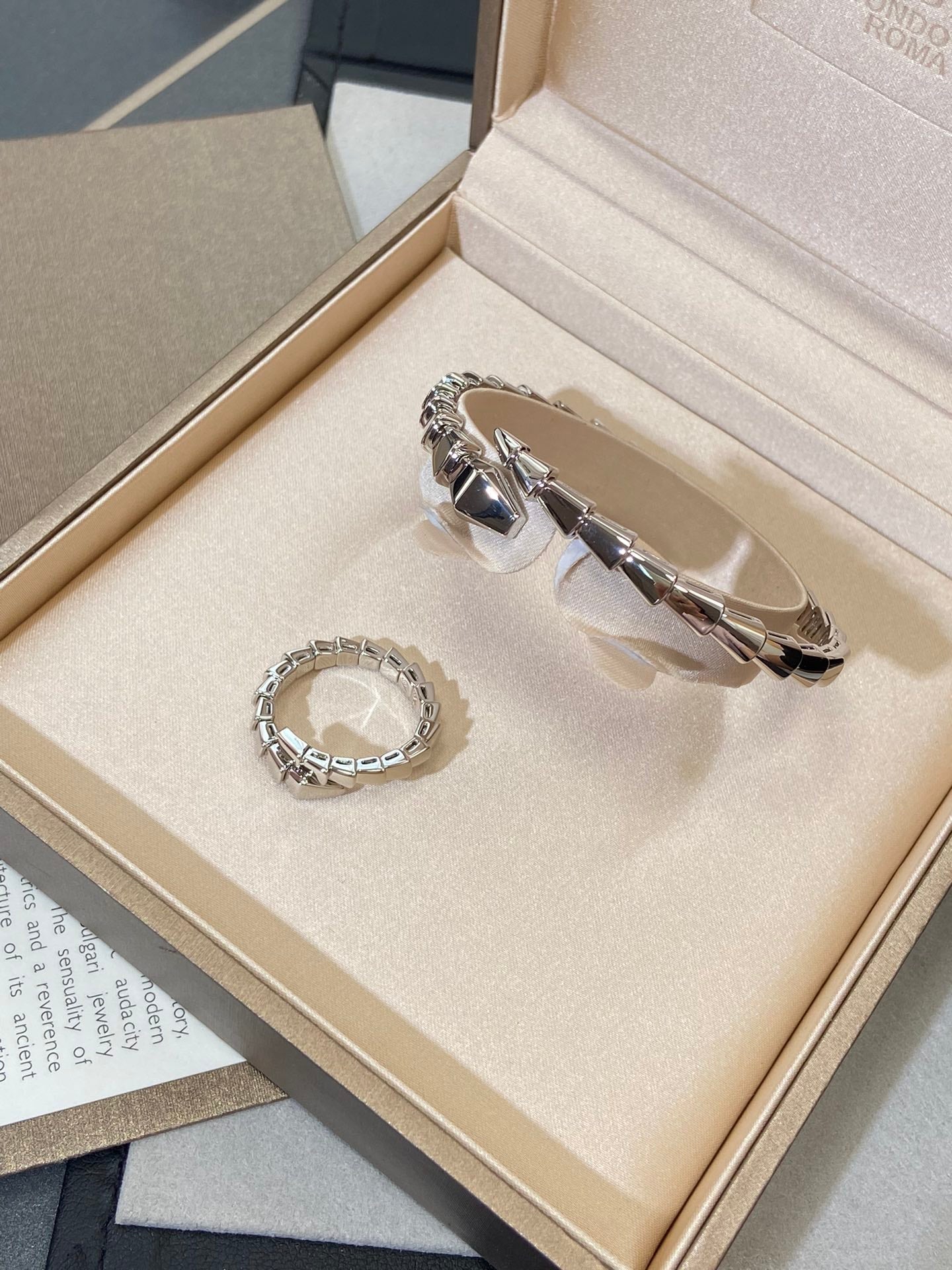 [Shinejoy]SERPENTI VIPER SILVER BRACELET