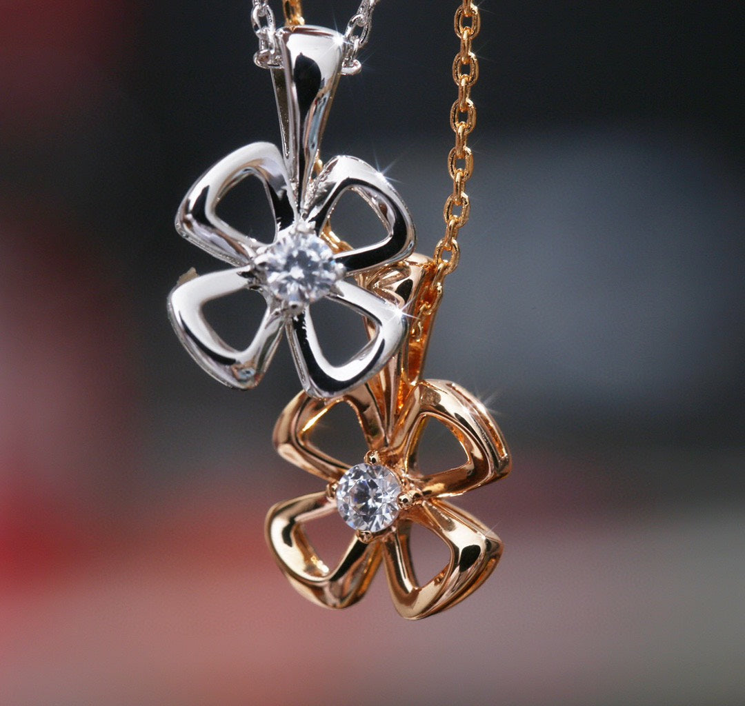 [Shinejoy]FIOREVER NECKLACE DIAMOND CENTER