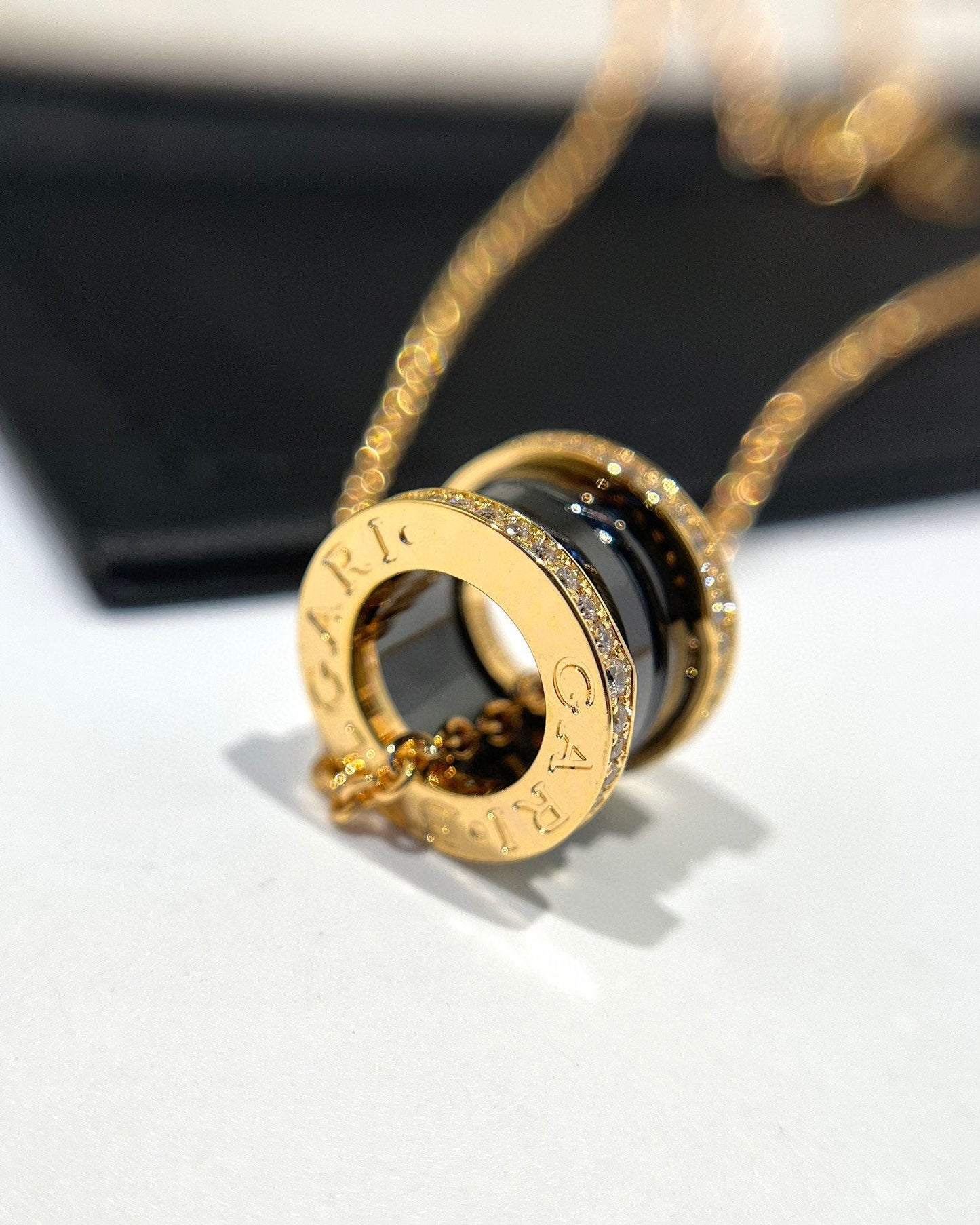 [Shinejoy]ZERO 1 BLACK CERAMIC DIAMOND PINK GOLD NECKLACE