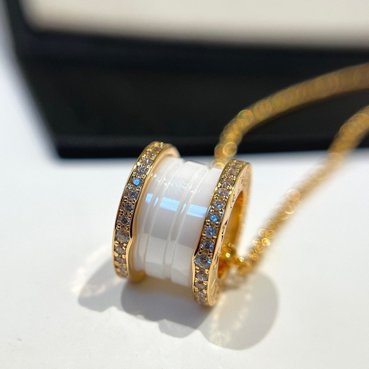 [Shinejoy]ZERO 1 WHITE CERAMIC DIAMOND PINK GOLD NECKLACE